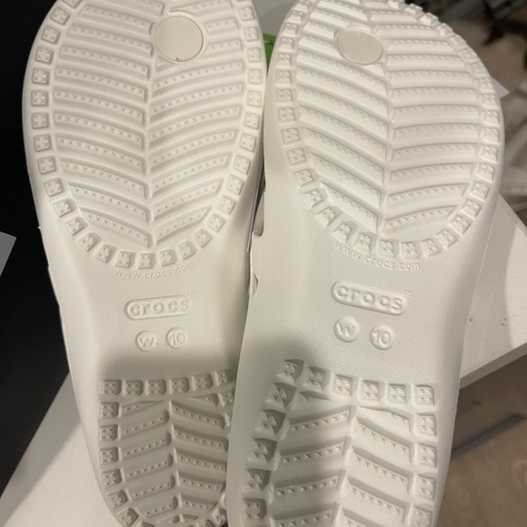 Crocs flip flops - Picture 2 of 2